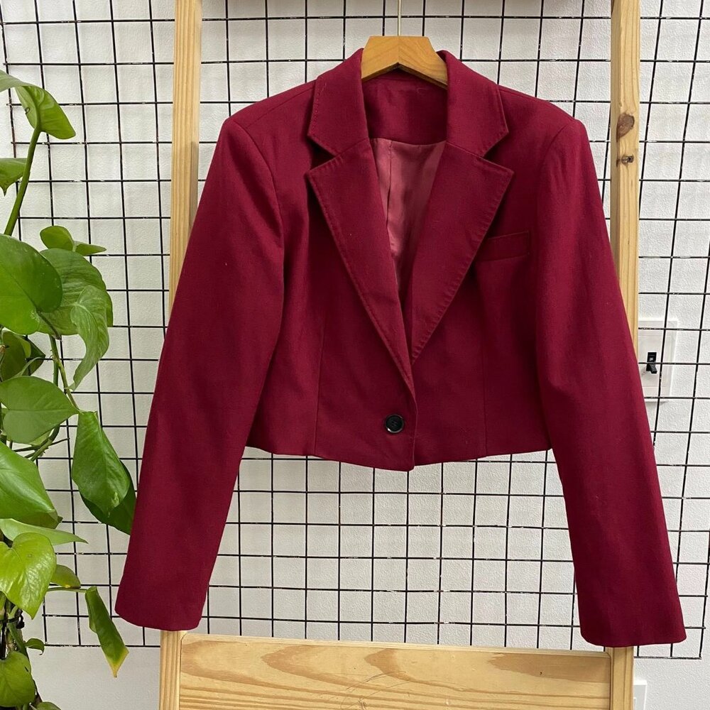 Burgundy Wine Red Cropped Blazer Jacket 🍷